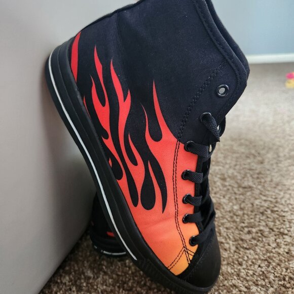 Fire flame high tops - Picture 1 of 7